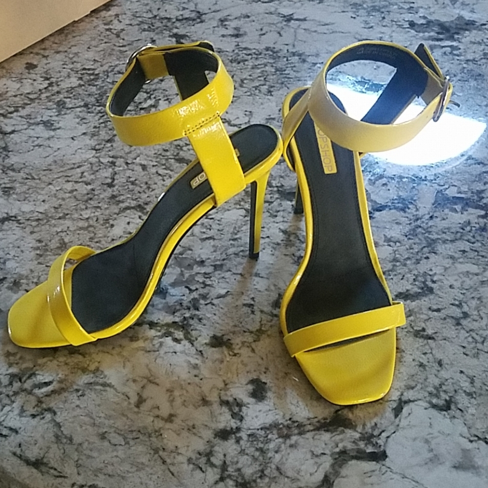 Yellow high heels